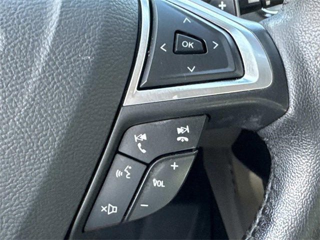 Used 2018 Ford Fusion SE image 26