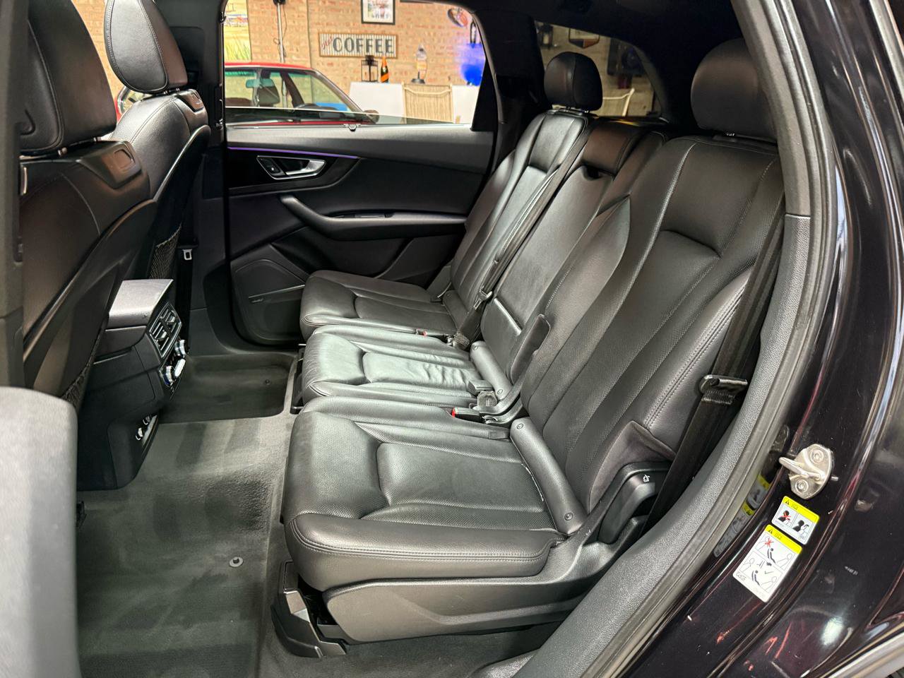 Used 2018 Audi Q7 3.0T Prestige AWD/4WD image 28