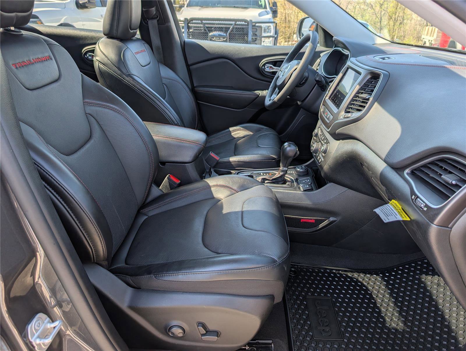 Used 2022 Jeep Cherokee Trailhawk w/ Sun, Sound & Nav Group image 12