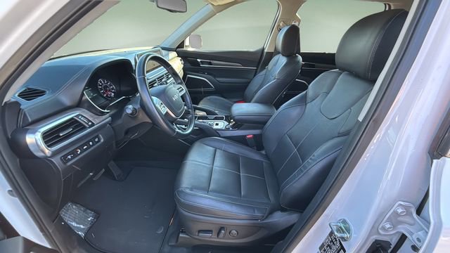 Used 2022 Kia Telluride EX w/ EX Premium Package image 18