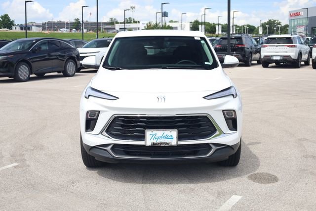 Used 2025 Buick Encore GX Preferred FWD image 2