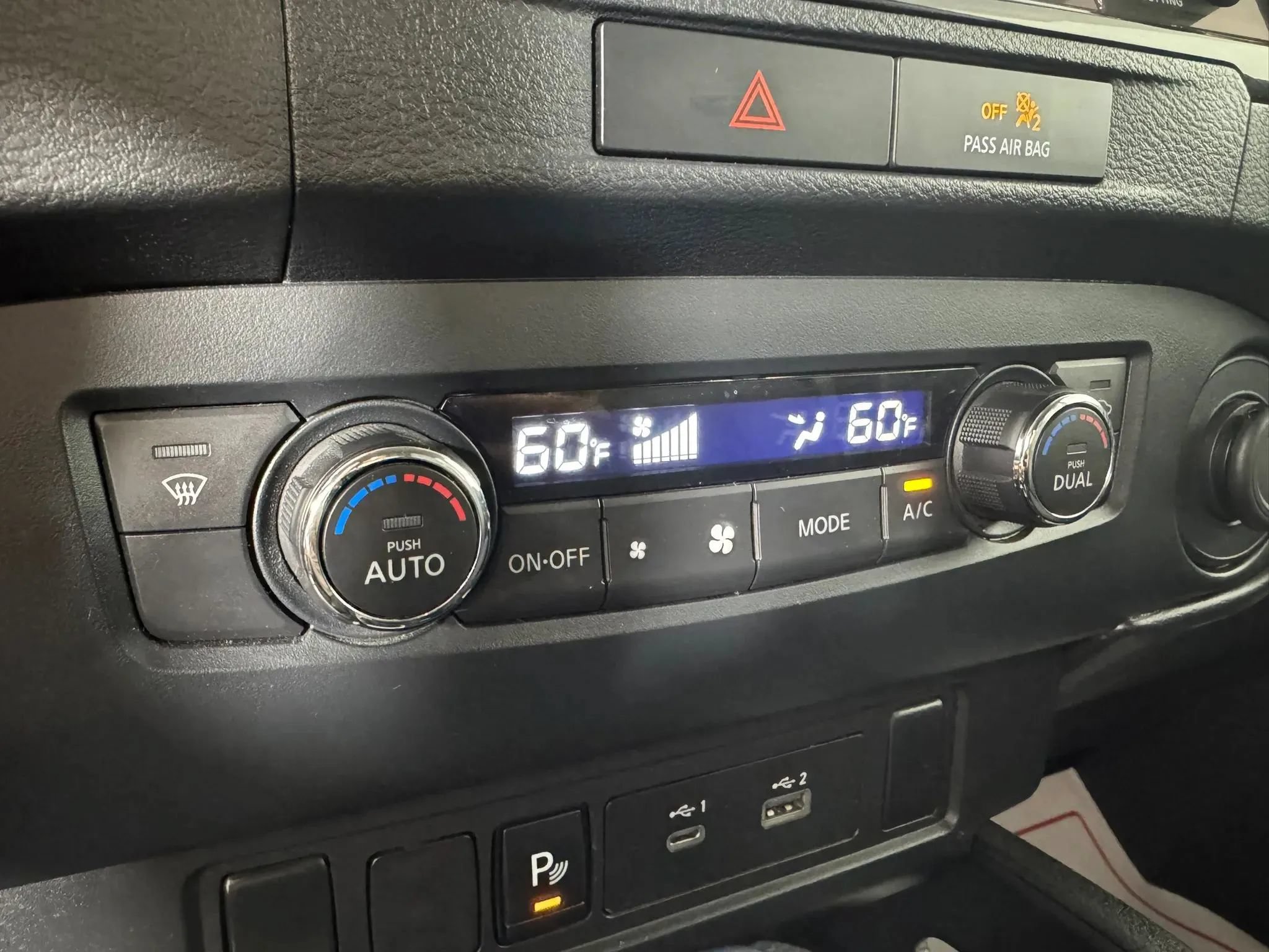 Used 2022 Nissan Frontier SV w/ Technology Package AWD/4WD image 21
