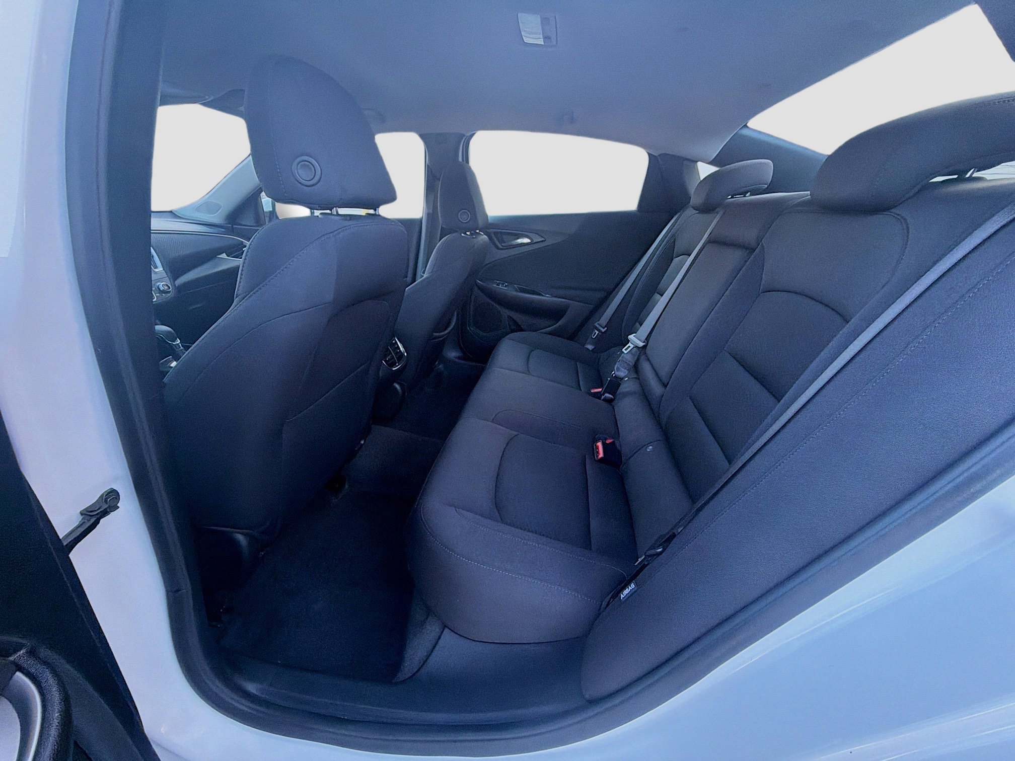 Used 2025 Chevrolet Malibu LT FWD image 21