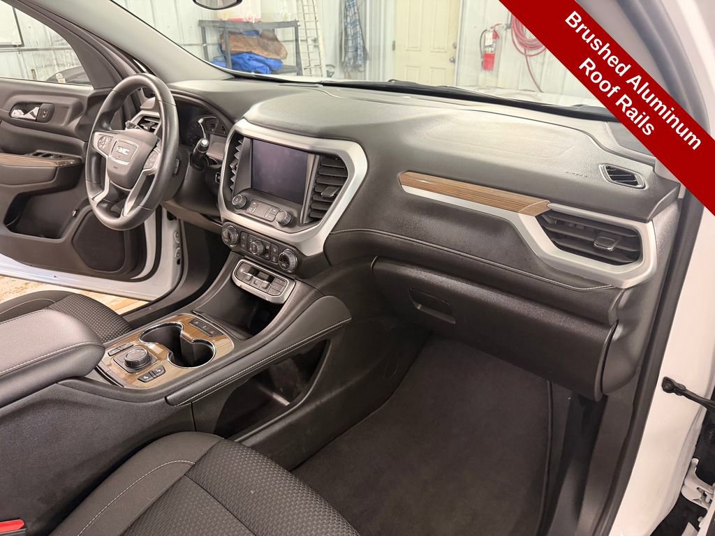 Used 2023 GMC Acadia SLE w/ Driver Convenience Package image 33