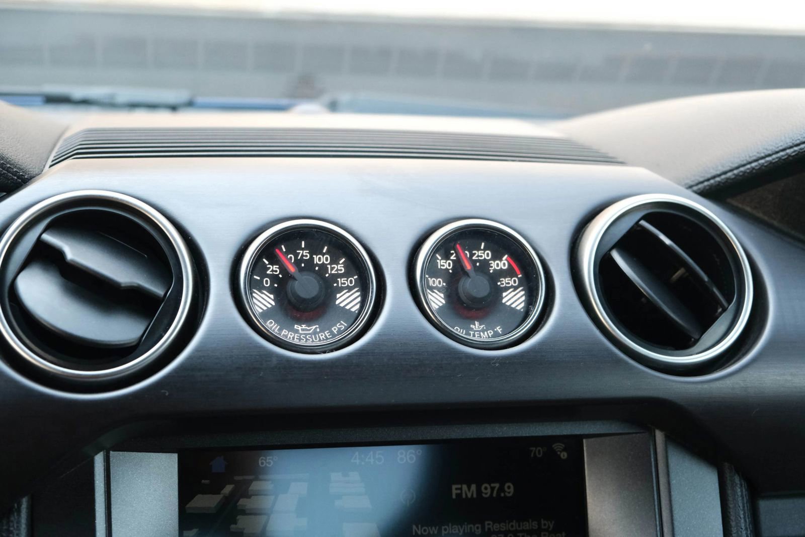 Used 2017 Ford Mustang Shelby GT350 w/ Electronics Package image 33