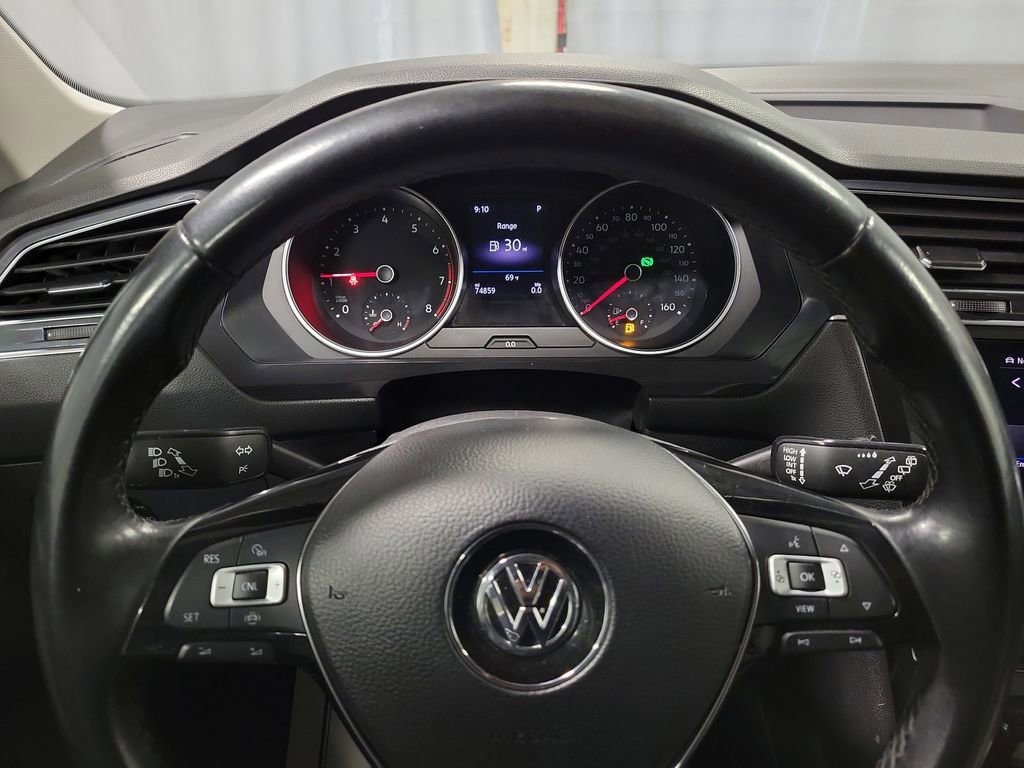 Used 2019 Volkswagen Tiguan SE image 15