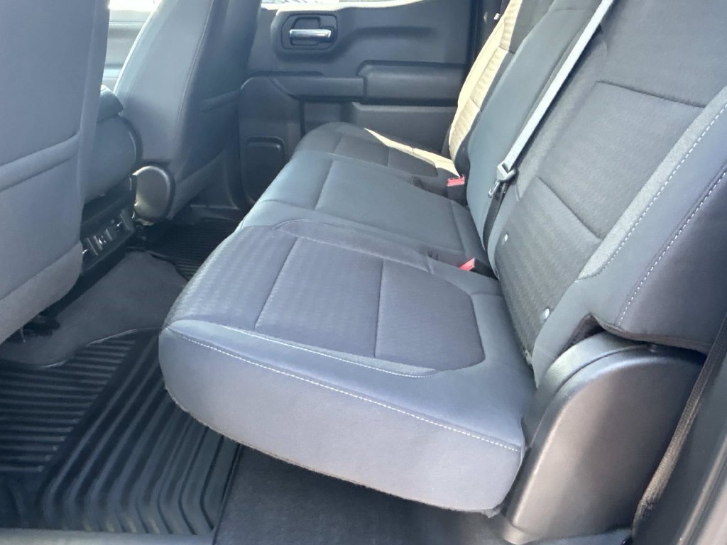 Used 2021 Chevrolet Silverado 1500 LT AWD/4WD image 12