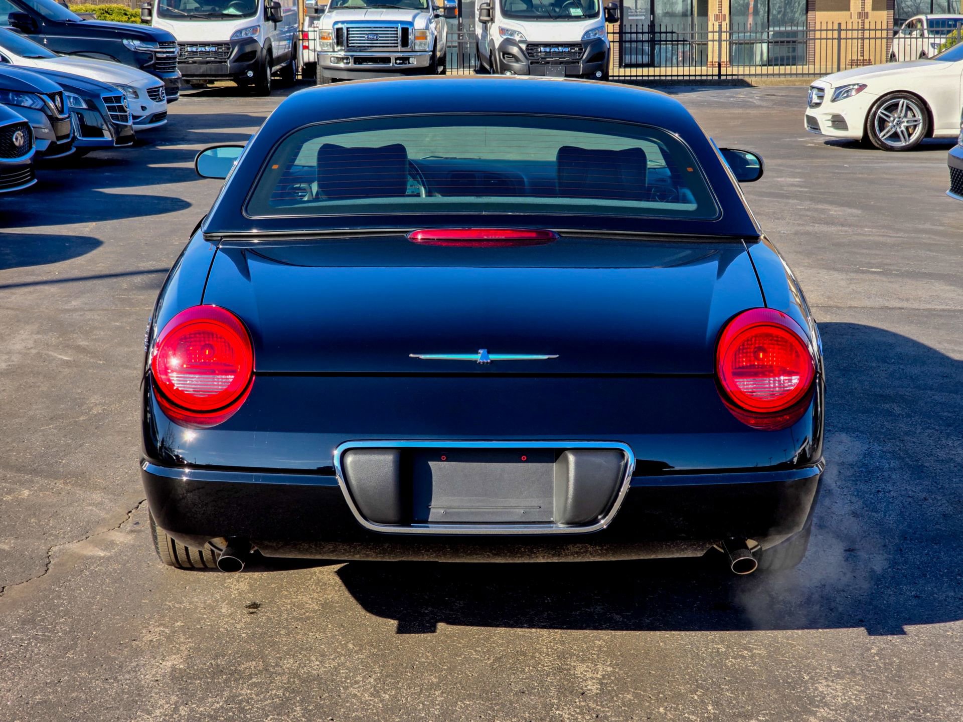 Used 2002 Ford Thunderbird image 17