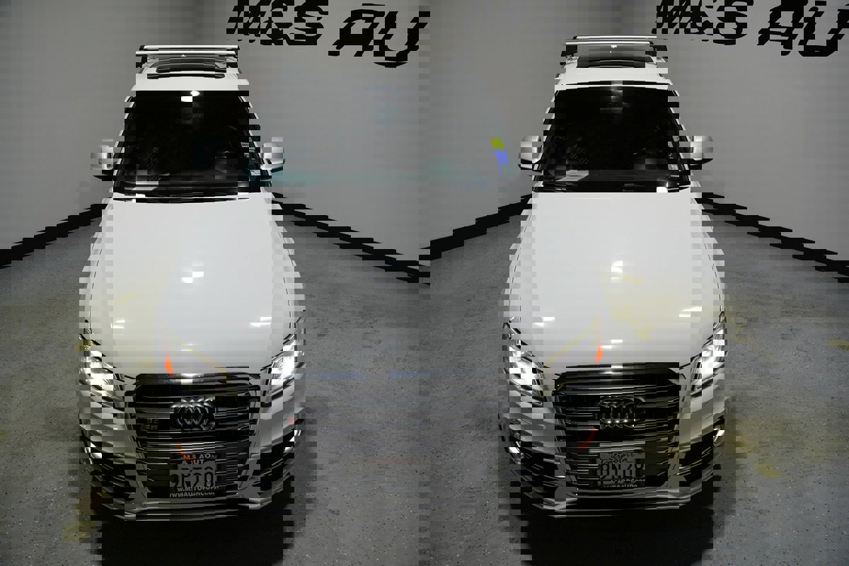 Used 2017 Audi SQ5 Premium Plus w/ Technology Package image 16