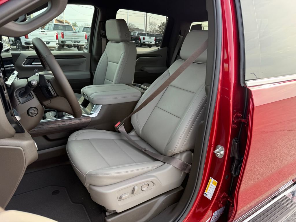 New 2026 GMC Sierra 1500 SLT w/ SLT Premium Package image 13