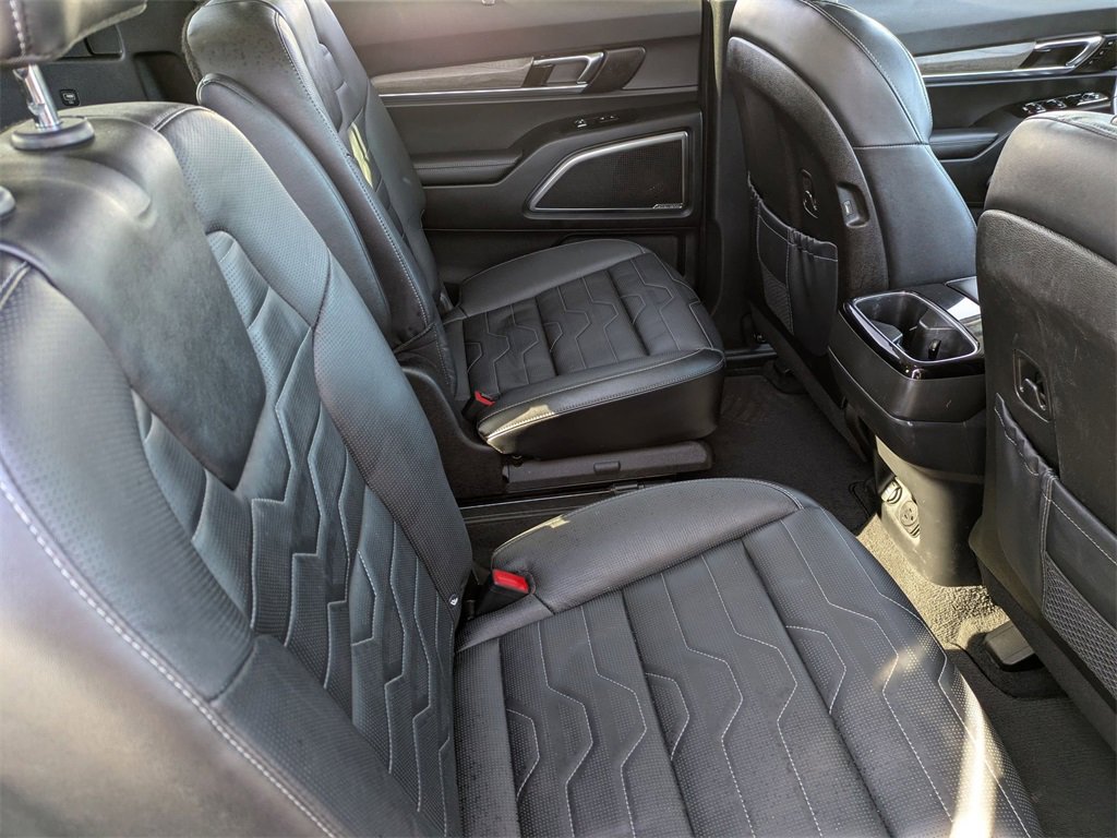 Used 2022 Kia Telluride SX w/ SX Prestige Package image 37