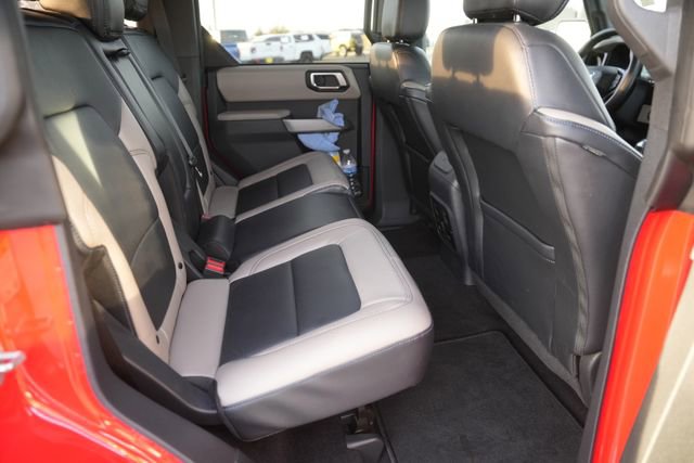 Used 2022 Ford Bronco Wildtrak image 15