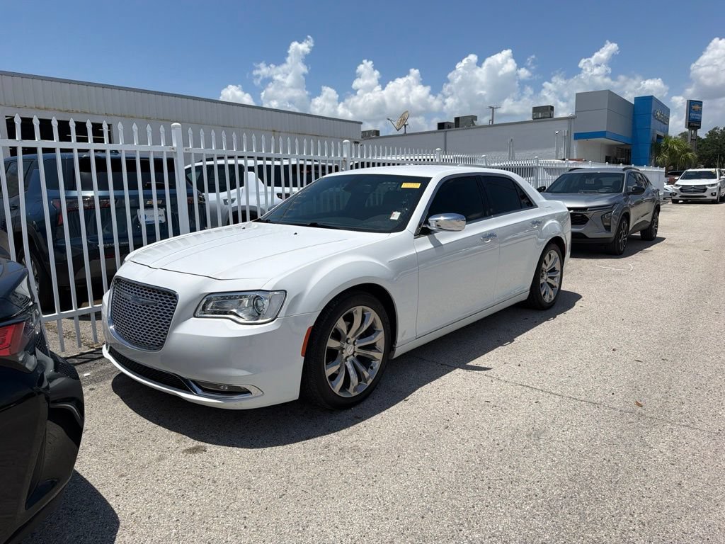 Used 2019 Chrysler 300 Limited