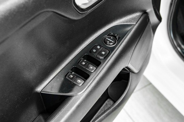 Used 2018 Kia Rio S image 38