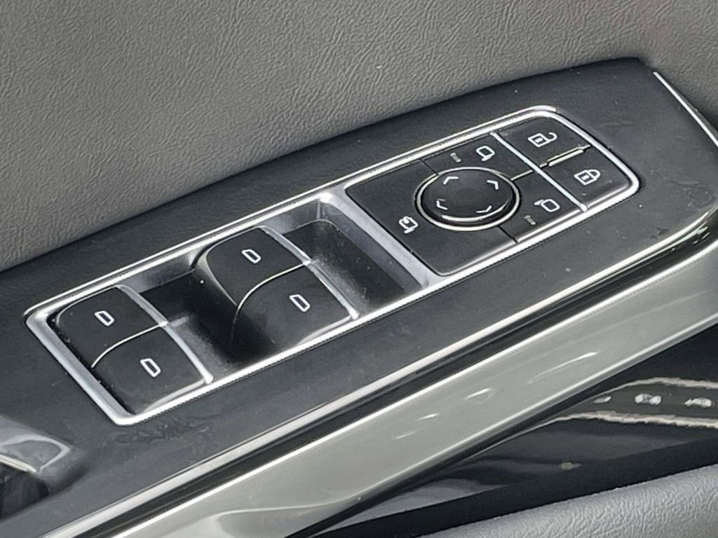 New 2026 Cadillac Escalade Sport w/ LPO, ONYX Package image 17