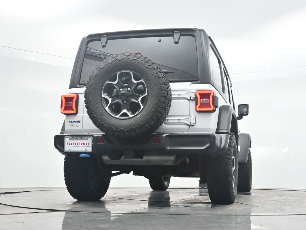 Used 2023 Jeep Wrangler Unlimited Rubicon 4xe w/ Cold Weather Group AWD/4WD image 33