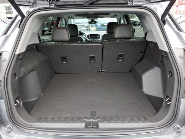 Used 2021 GMC Terrain SLT image 29