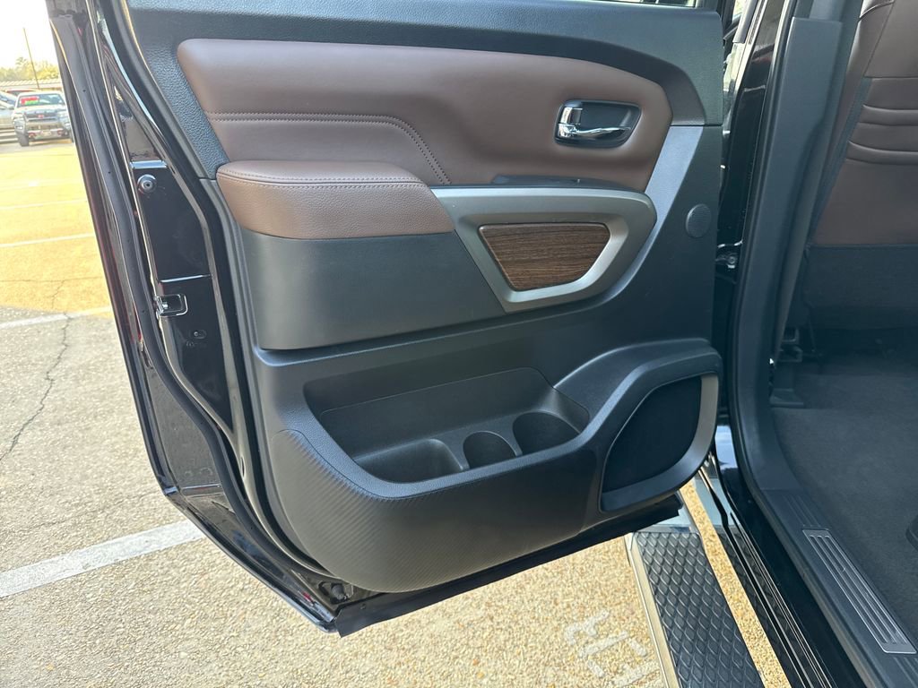 Certified 2021 Nissan Titan Platinum Reserve w/ Moonroof Package image 32