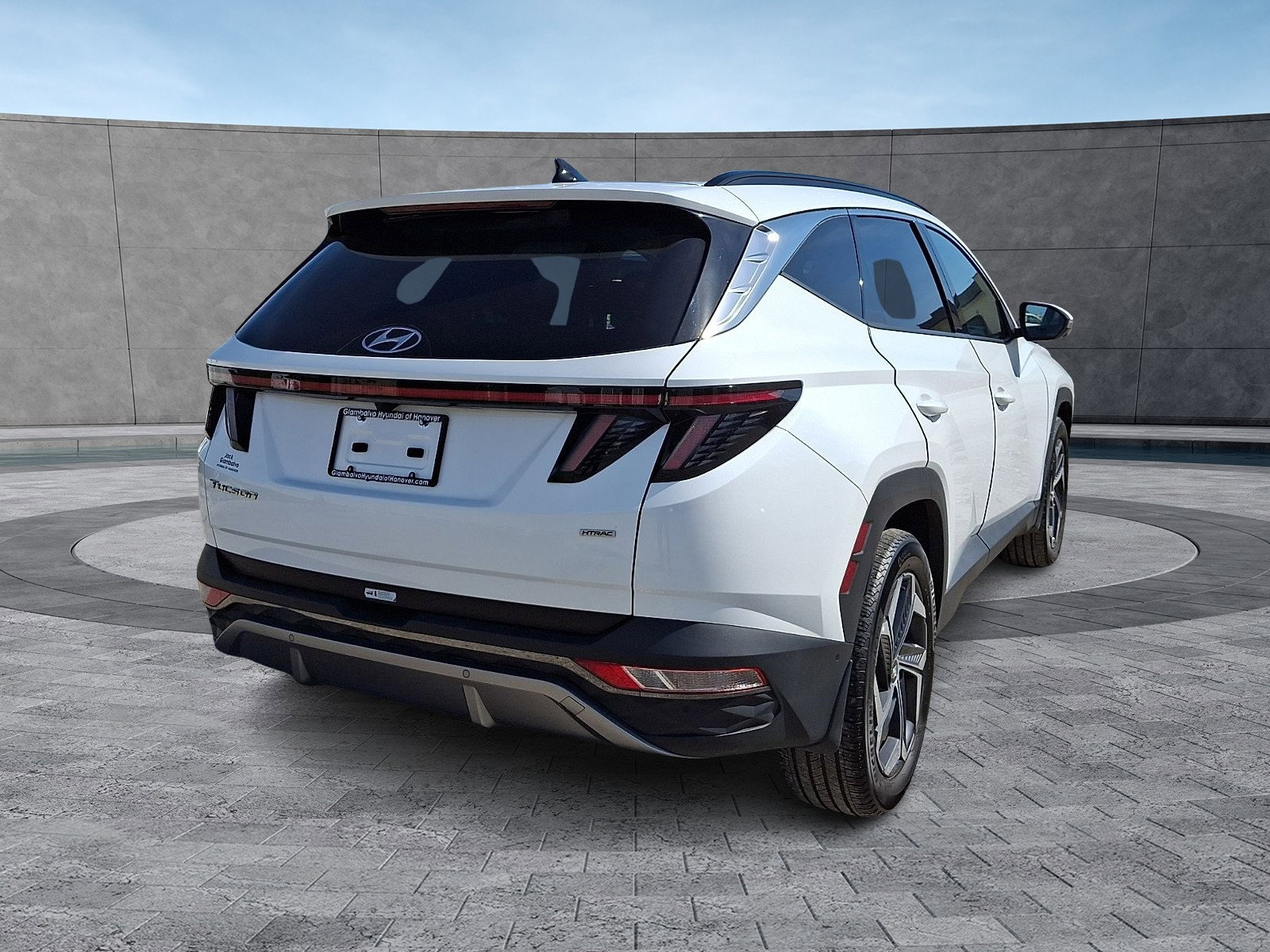 Certified 2022 Hyundai Tucson Limited w/ Cargo Package image 10