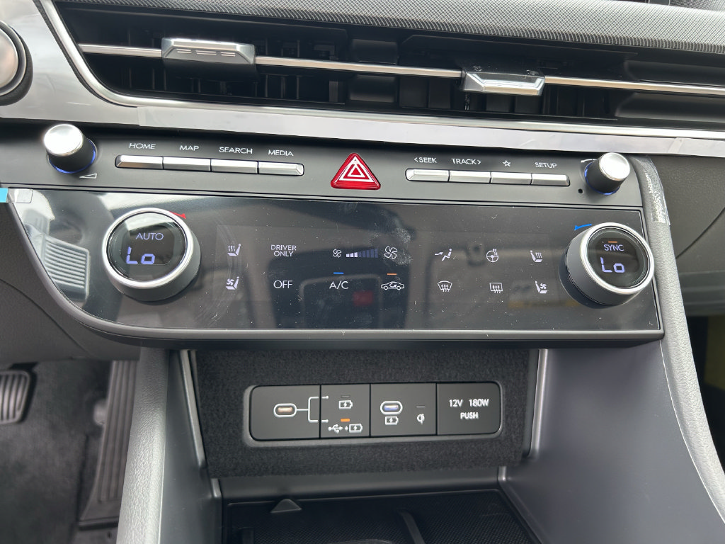 New 2026 Hyundai Sonata Limited FWD image 29