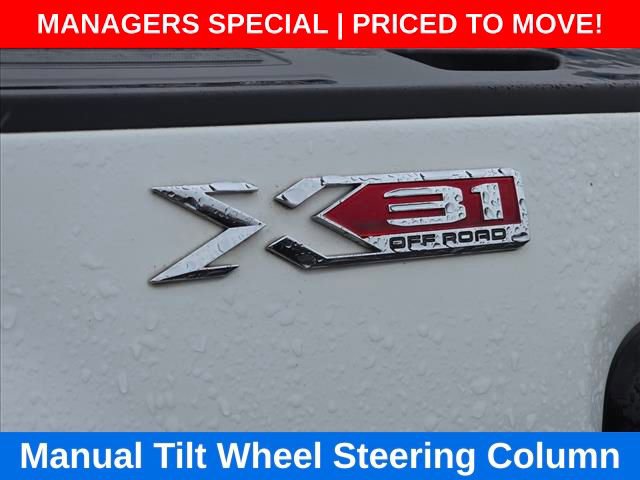 Used 2022 GMC Sierra 2500 SLE w/ SLE Convenience Package image 22