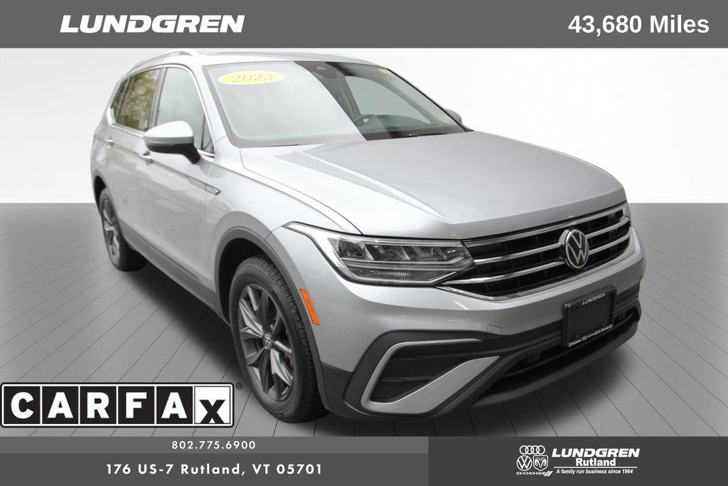 Used 2023 Volkswagen Tiguan SE w/ Panoramic Sunroof Package