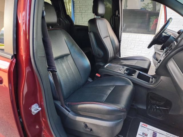 Used 2019 Dodge Grand Caravan GT FWD image 29