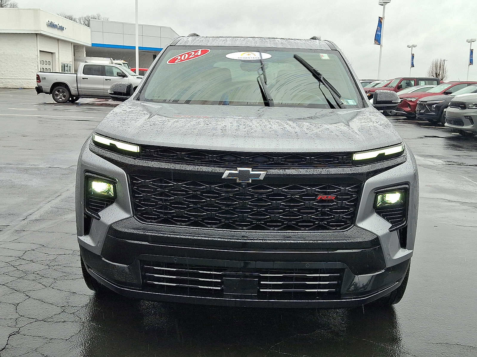 Used 2024 Chevrolet Traverse RS w/ LPO, Floor Liner Package video 2