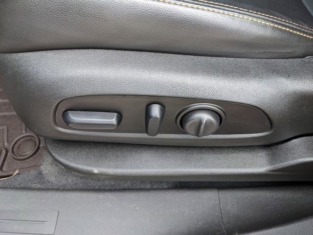 Used 2021 GMC Terrain SLT image 22