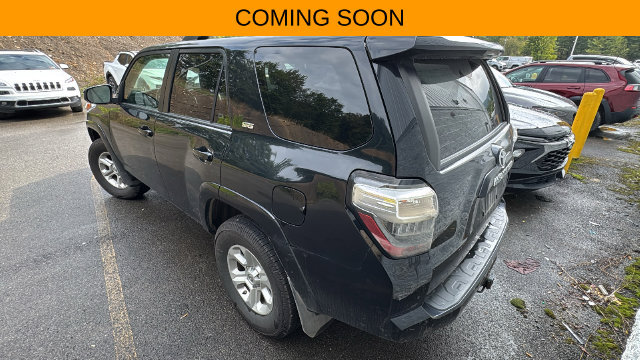 Used 2021 Toyota 4Runner SR5 AWD/4WD image 12