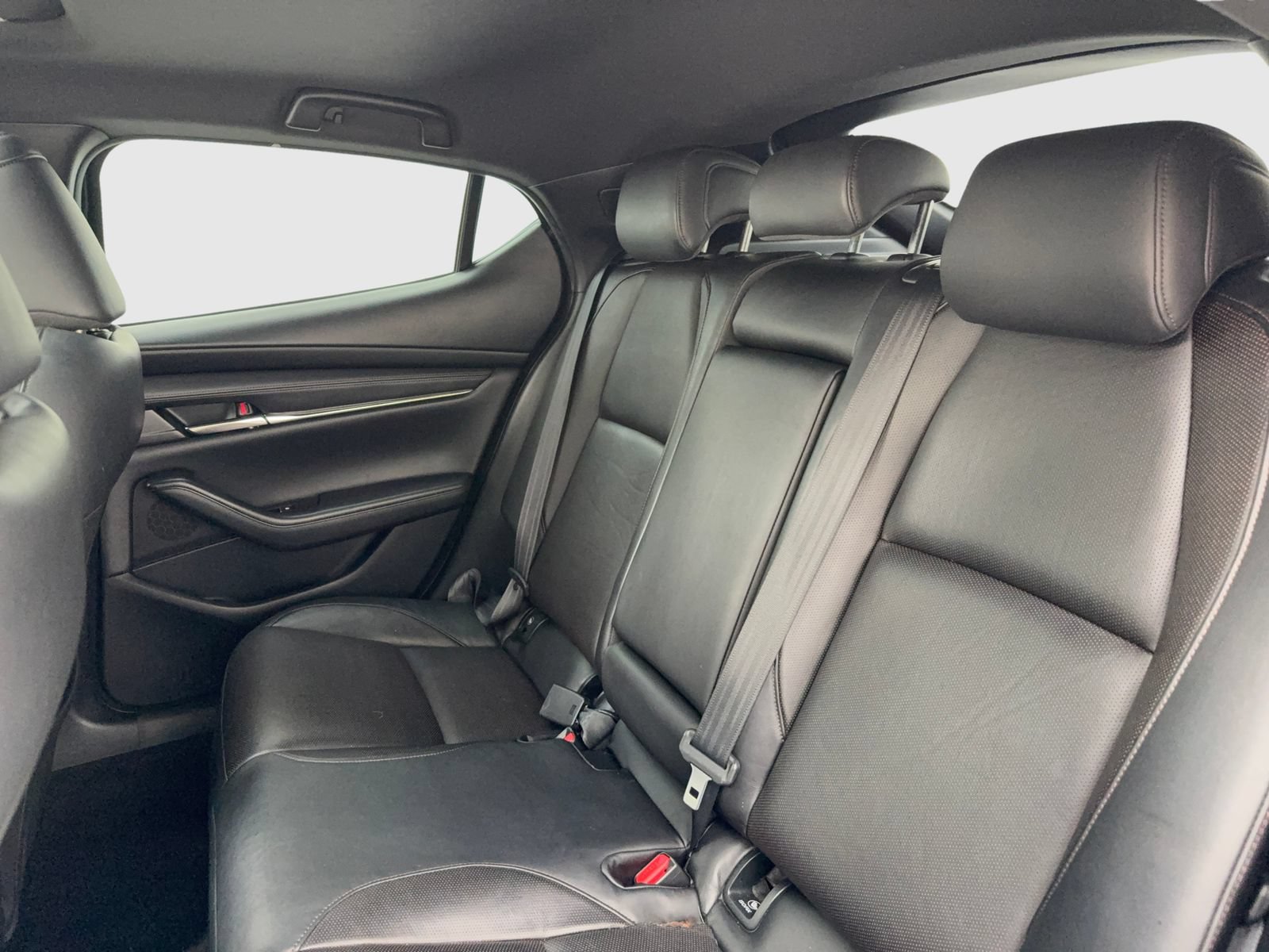 Used 2021 MAZDA MAZDA3 s FWD image 34