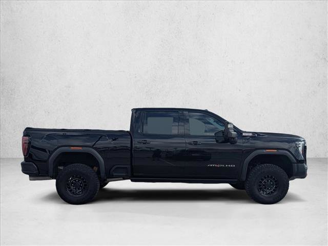 Used 2024 GMC Sierra 2500 AT4X w/ AT4X AEV Edition image 4