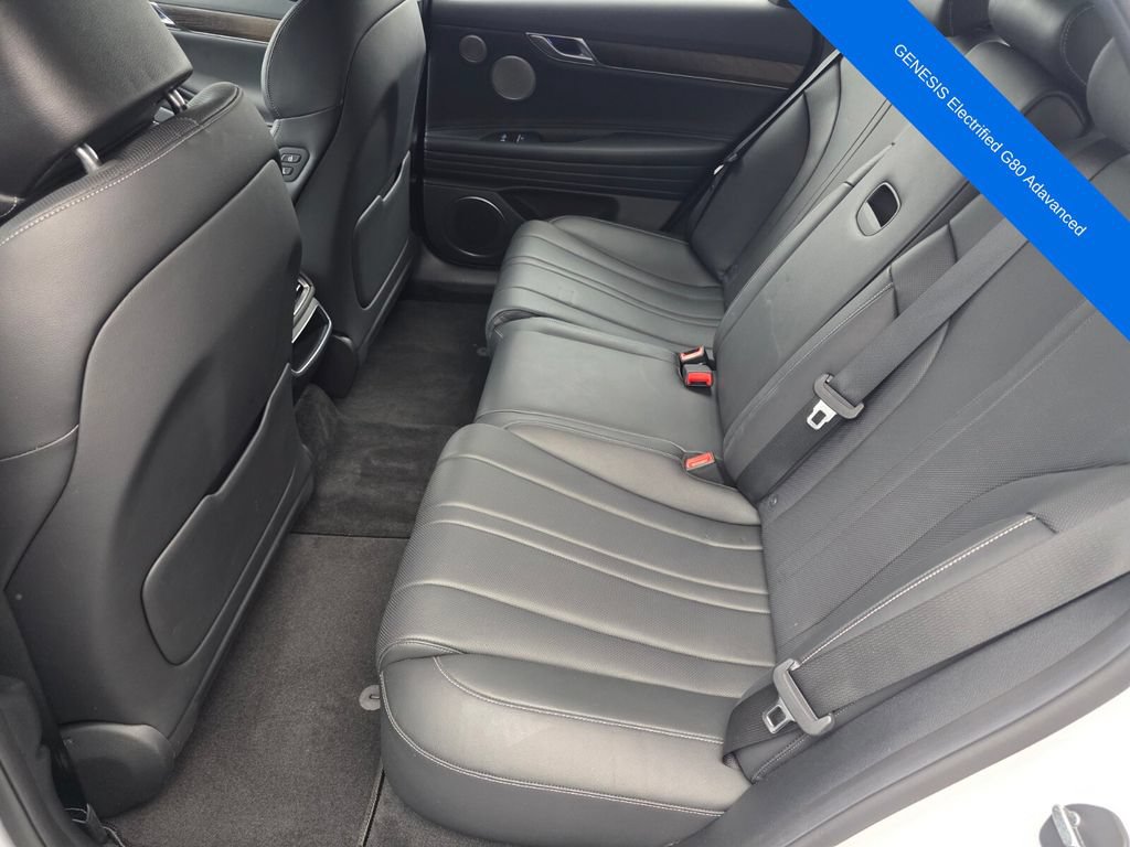 Used 2024 Genesis G80 AWD/4WD image 13