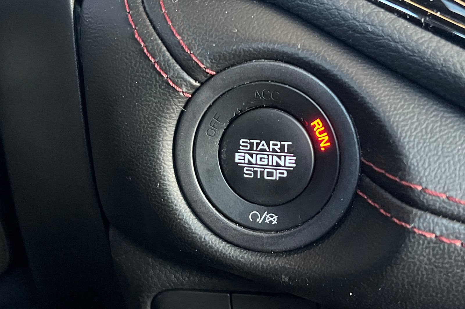 Used 2021 Dodge Durango R/T w/ Technology Group AWD/4WD image 24