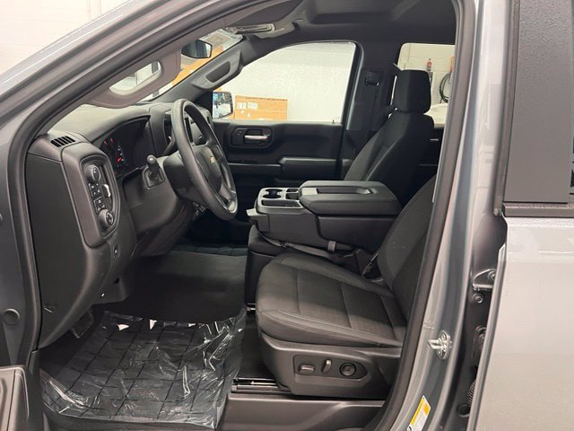New 2026 Chevrolet Silverado 1500 Custom w/ Turbomax Blackout Package AWD/4WD image 35