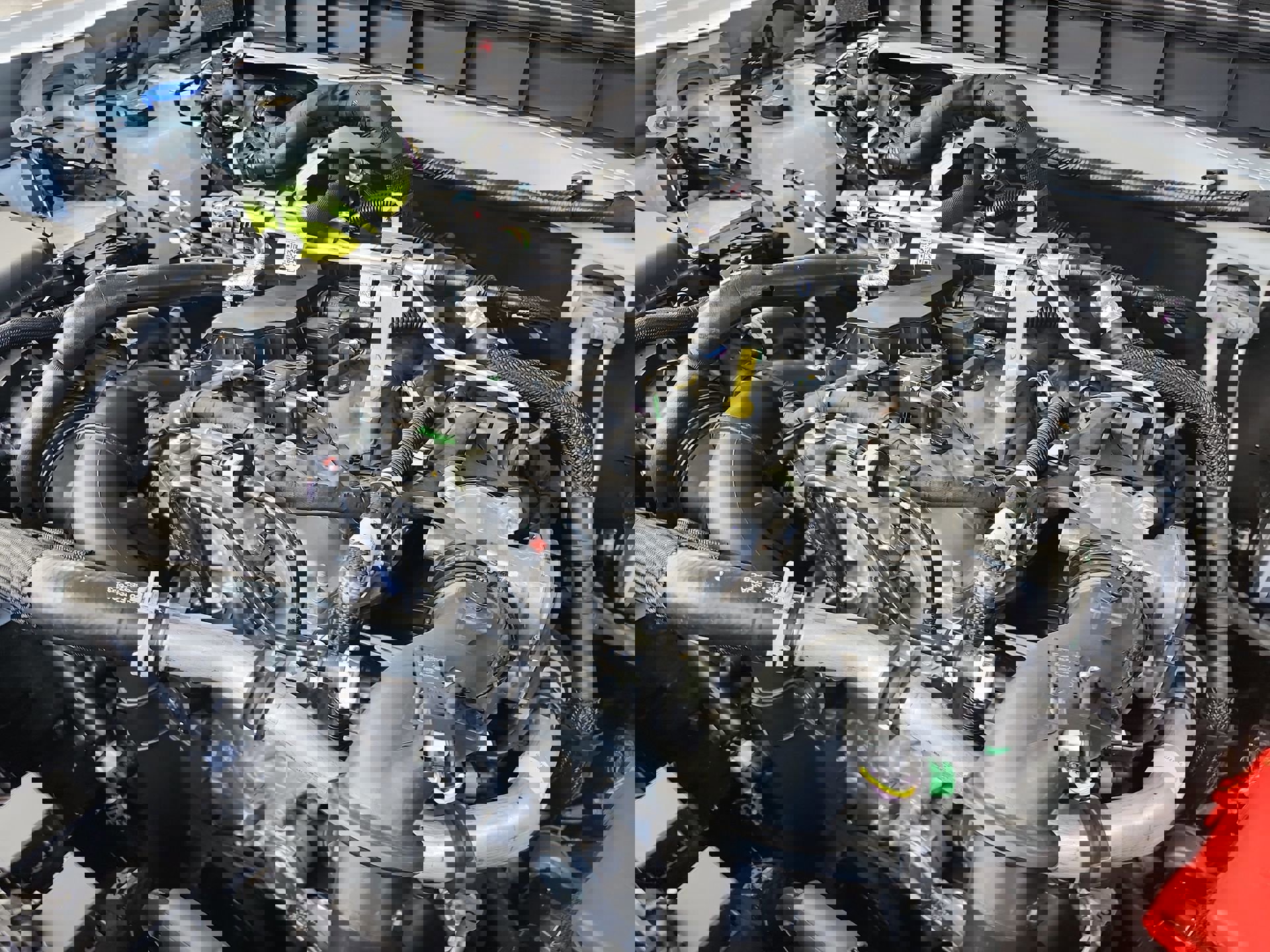 New 2025 Ford Bronco Outer Banks w/ Sasquatch Package image 21