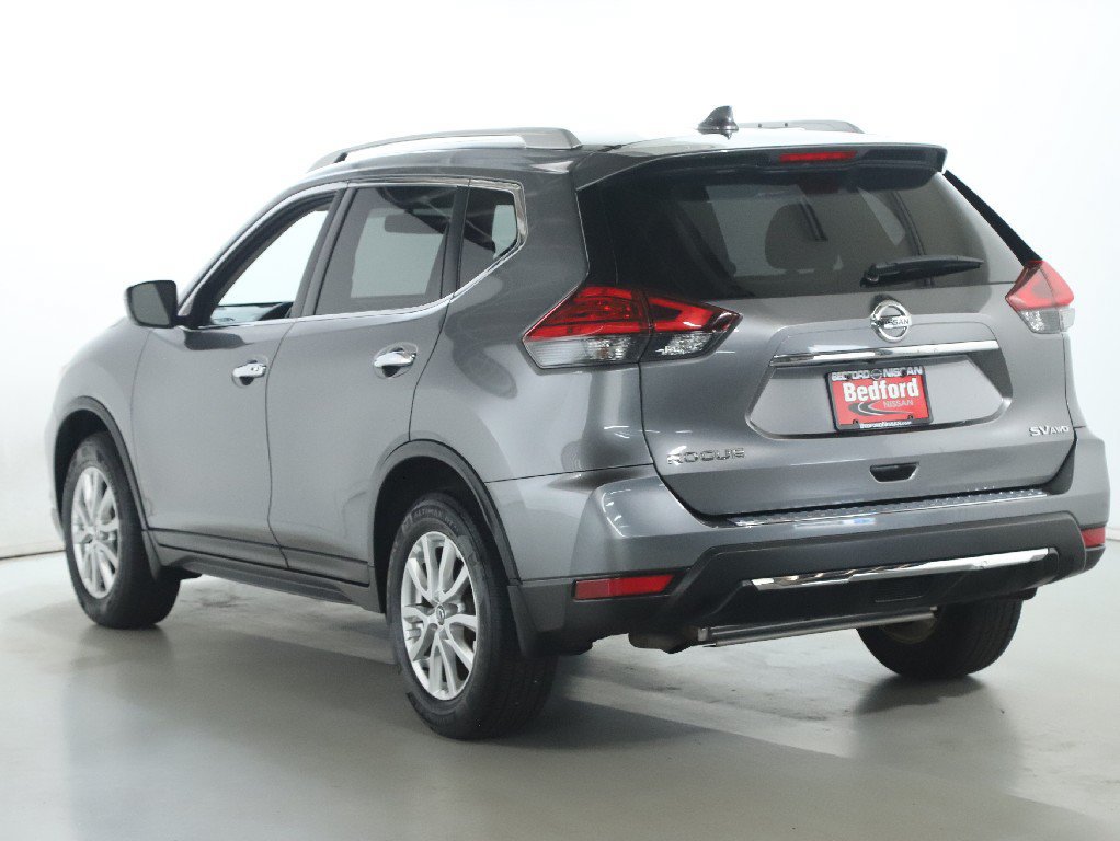 Used 2017 Nissan Rogue SV w/ Sun & Sound Touring Package AWD/4WD image 42