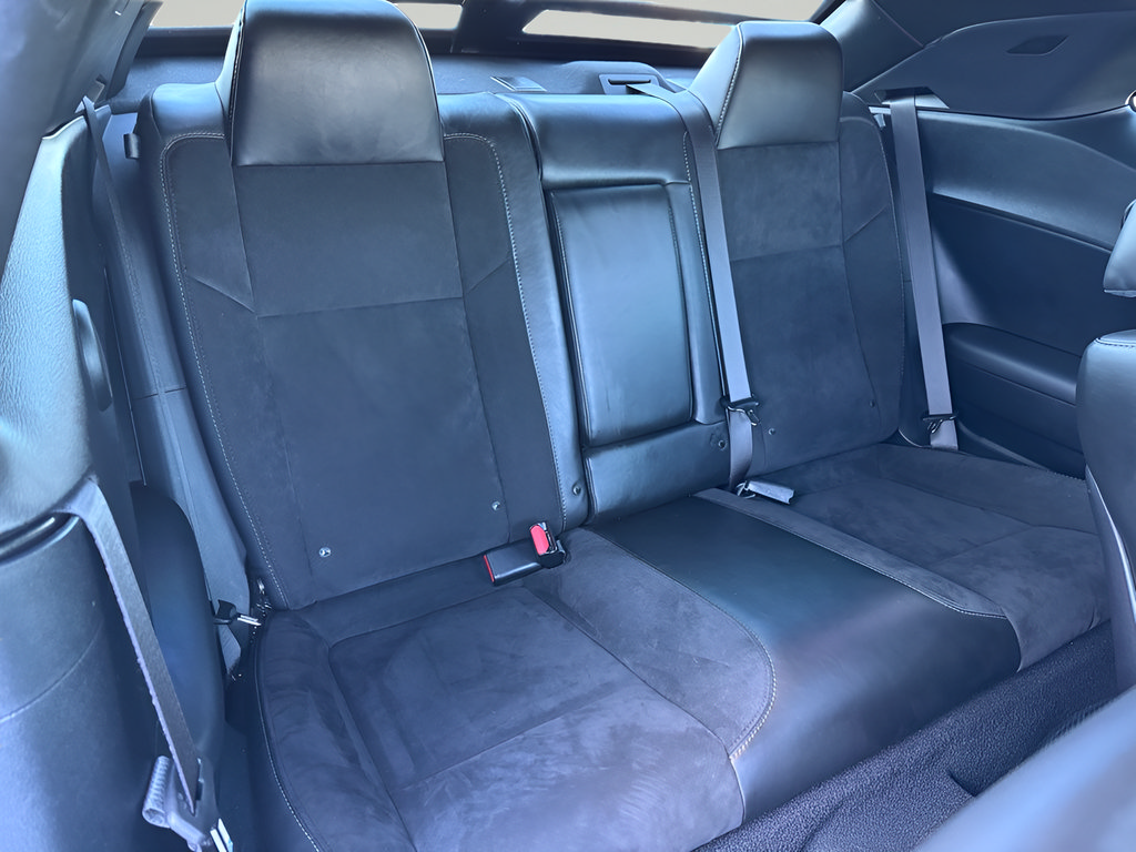Used 2019 Dodge Challenger R/T Scat Pack RWD image 33