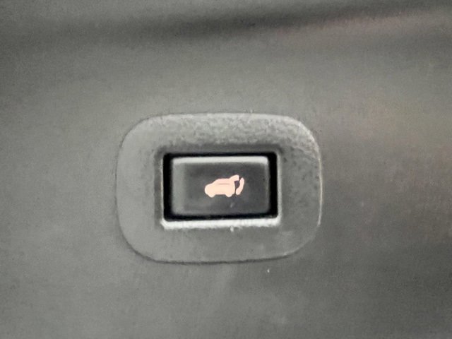 Used 2017 Nissan Armada SL w/ Technology Package image 45