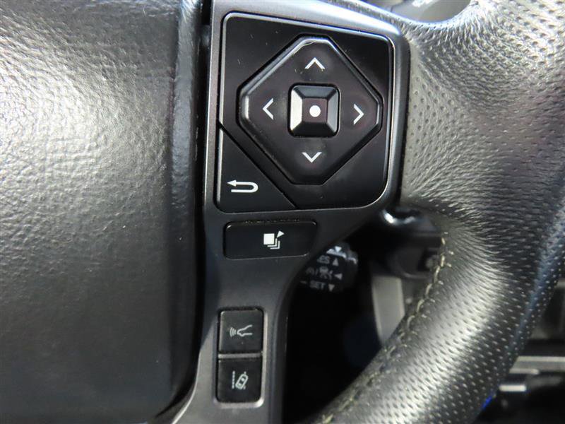 Used 2021 Toyota Tacoma TRD Off-Road w/ Technology Package image 20