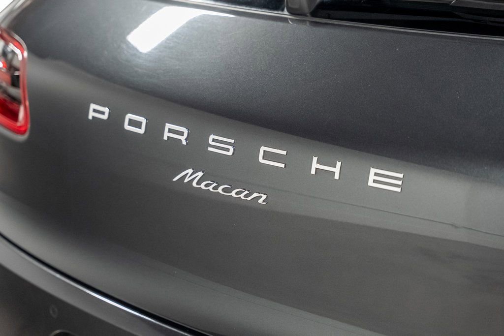Used 2017 Porsche Macan image 23