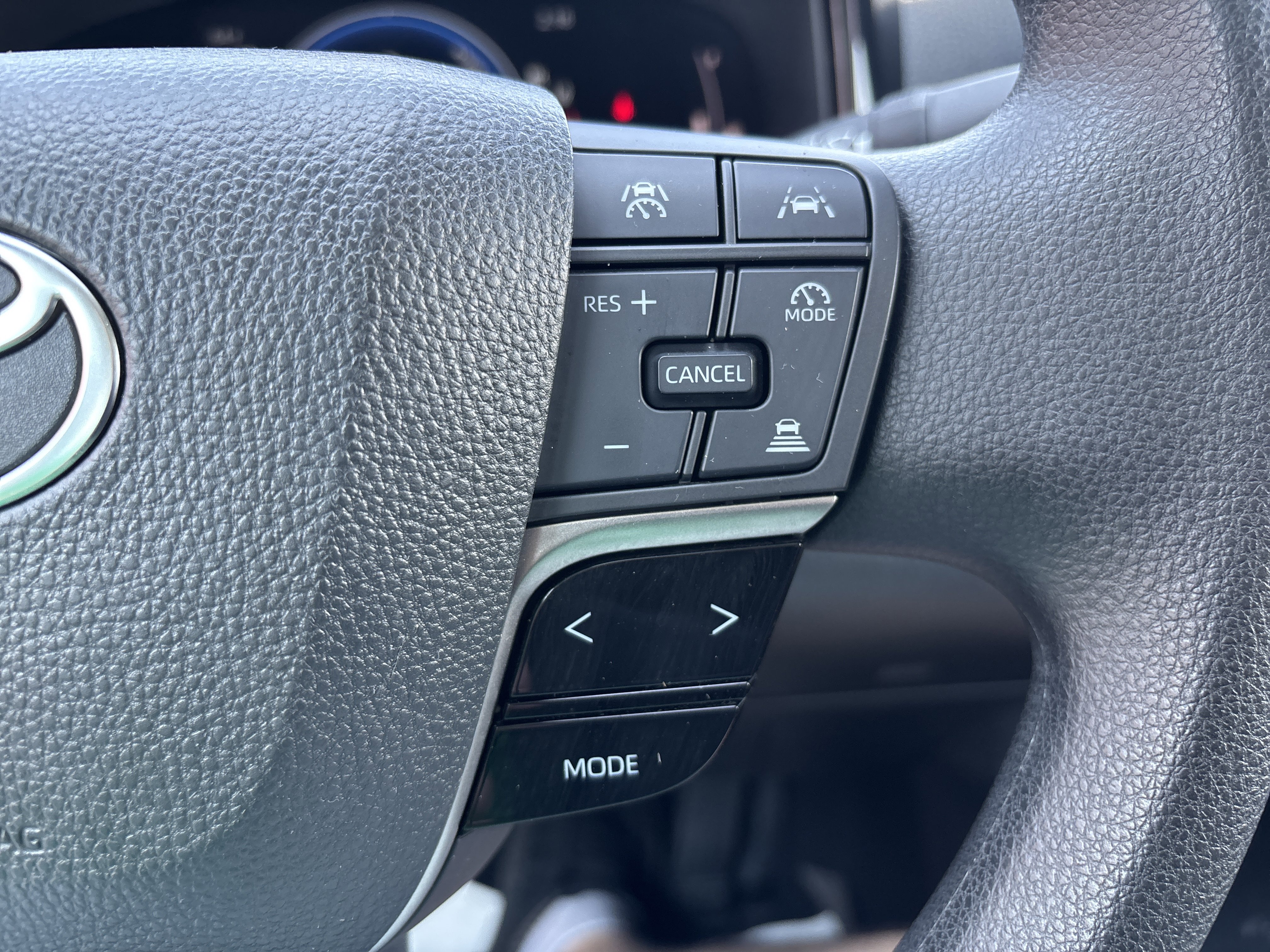 Certified 2025 Toyota Camry LE FWD image 20