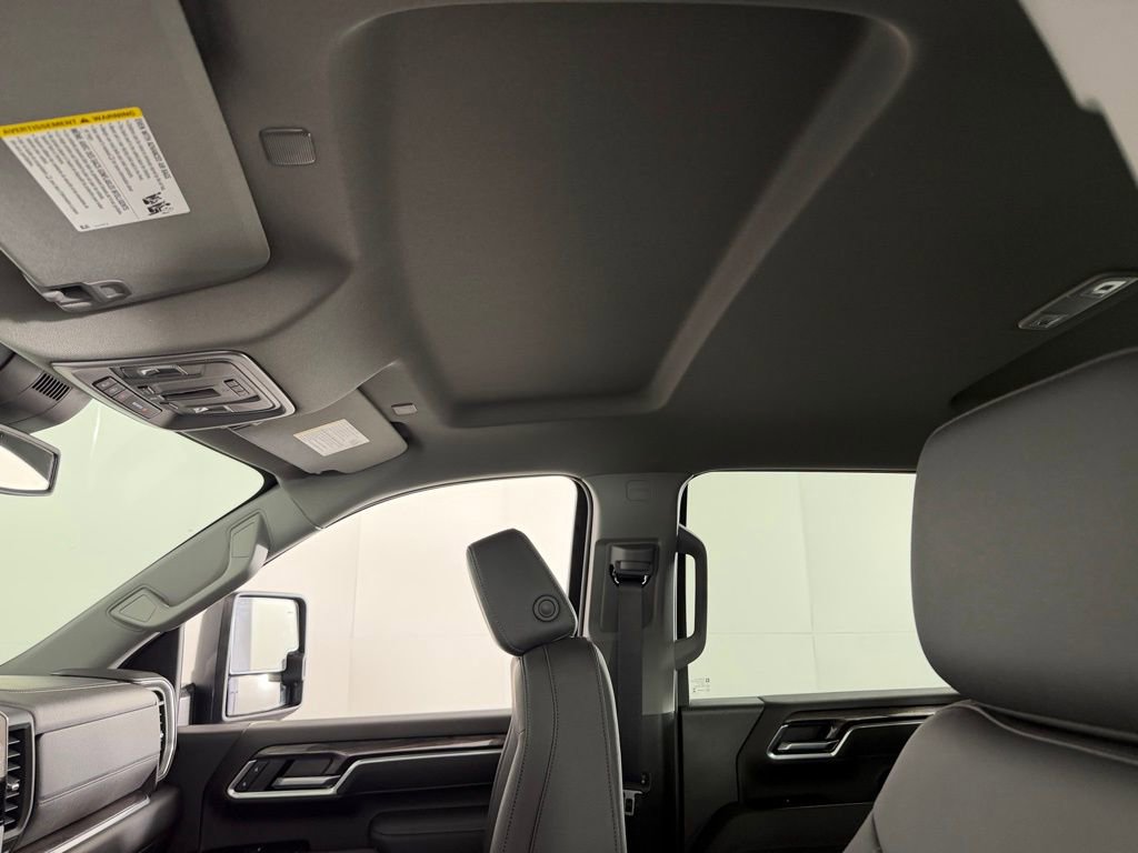 Used 2026 Chevrolet Silverado 3500 LTZ w/ LTZ Plus Package image 26