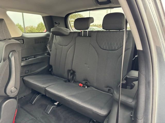Used 2022 Hyundai Palisade SEL w/ Convenience Package image 11