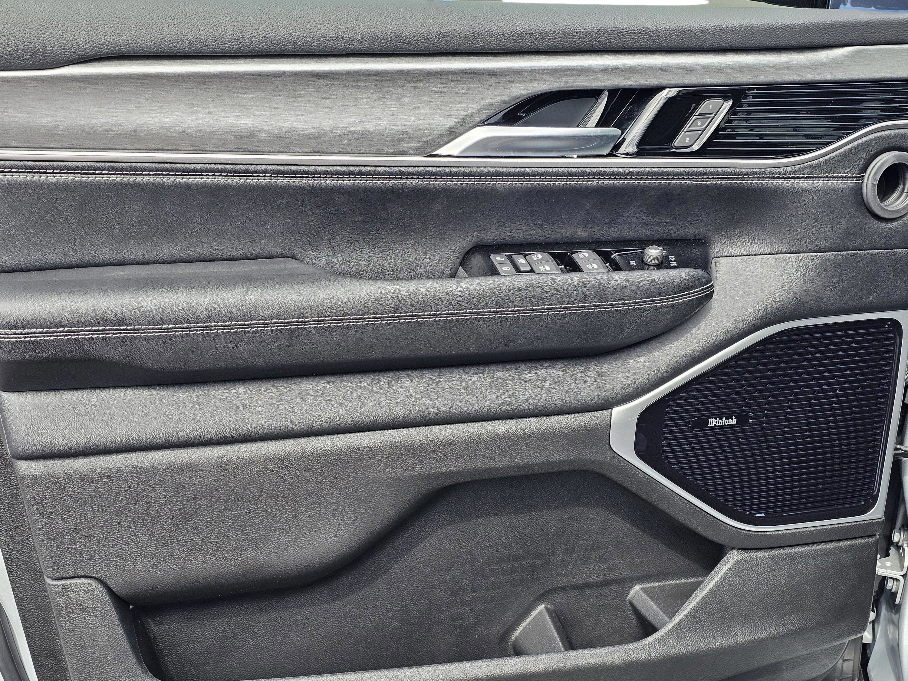 New 2026 Jeep Grand Wagoneer Limited AWD/4WD image 14