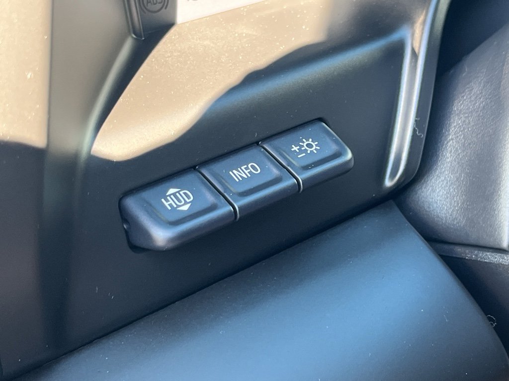 Used 2023 GMC Sierra 1500 AT4 w/ Technology Package image 15