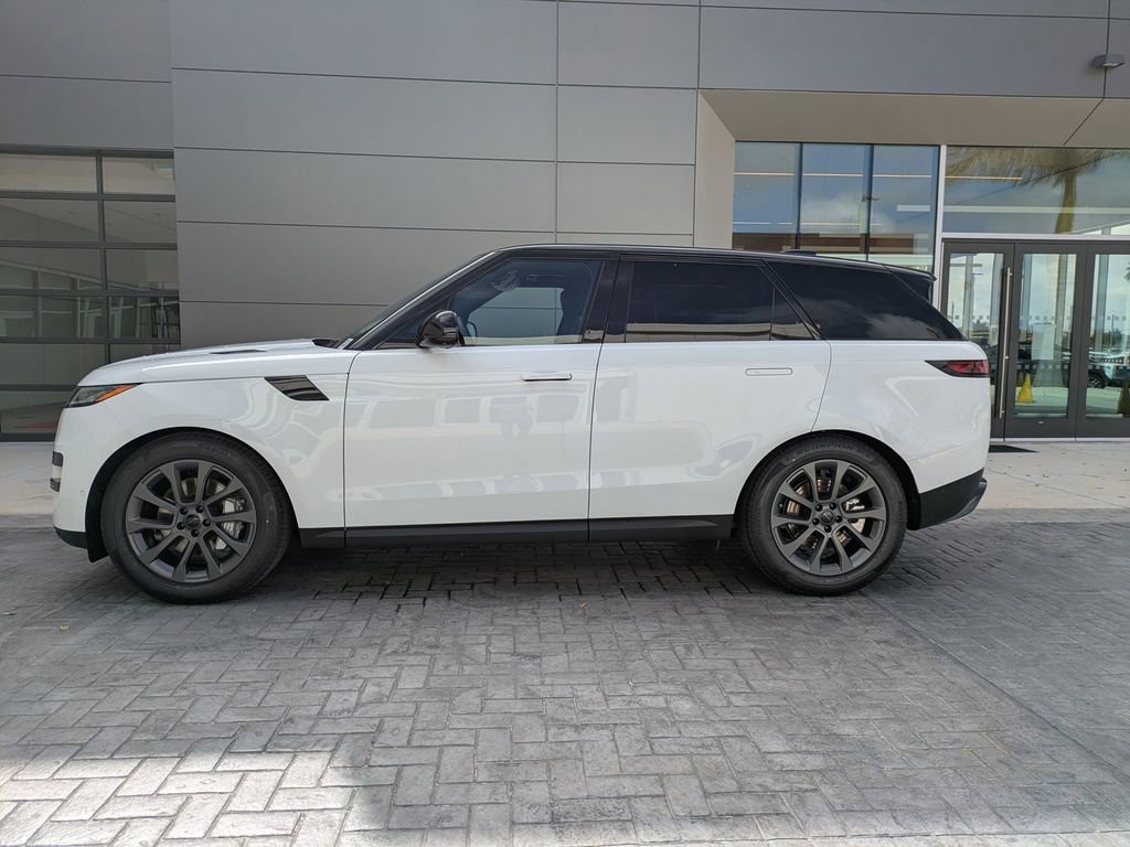 New 2026 Land Rover Range Rover Sport SE AWD/4WD image 8