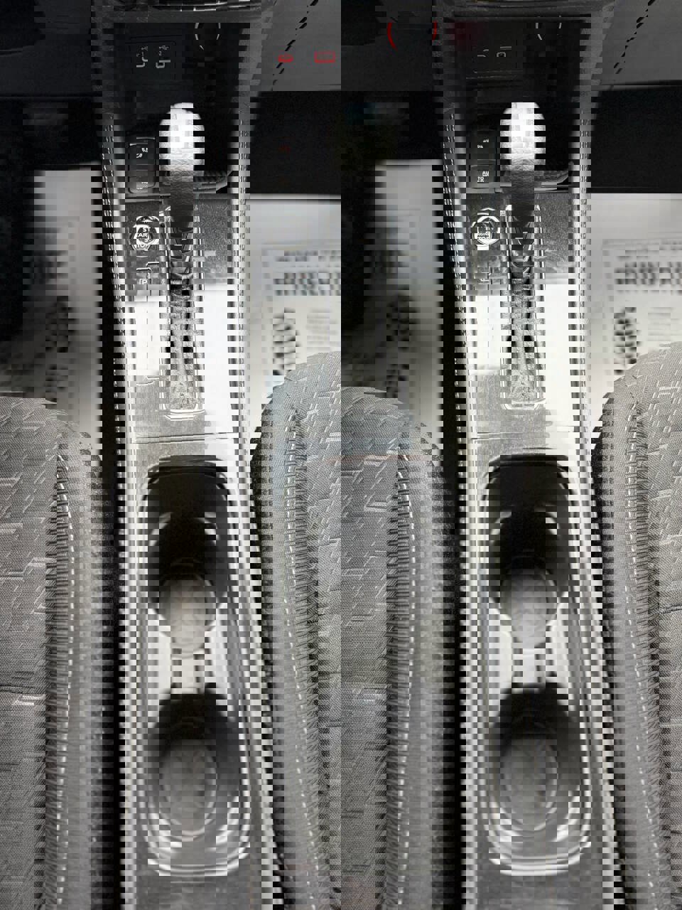 Used 2022 Nissan Kicks SV FWD image 17