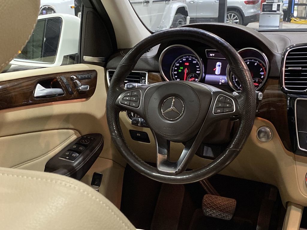Used 2018 Mercedes-Benz GLS 450 4MATIC image 3