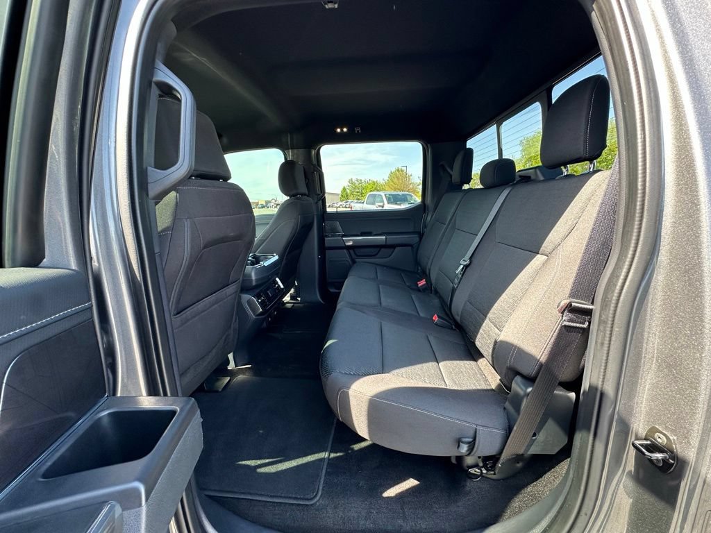 Used 2022 Ford F150 XLT w/ Equipment Group 302A High AWD/4WD image 6